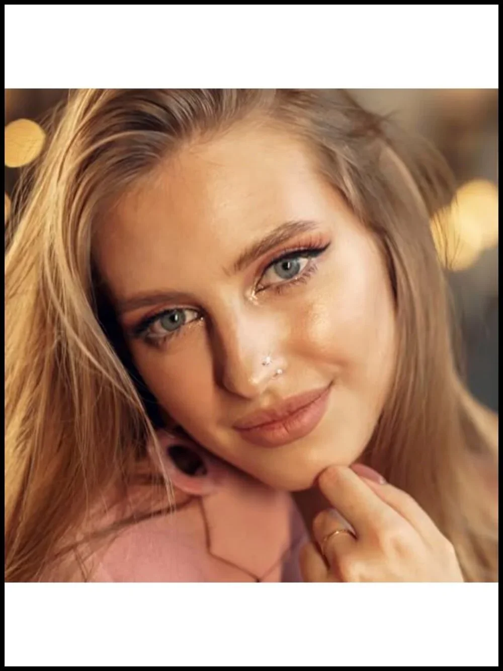 Titanium Horseshoe Nose Ring with CZ Ends, 20 Gauge, Push In, Hypoallergenic